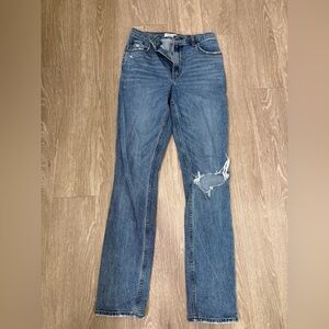 Abercrombie Ultra High Rise 90s Slim Straight Jean